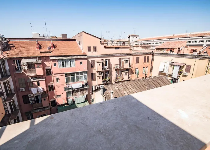 Roof Terrace Sophie, Repubblica Termini Station